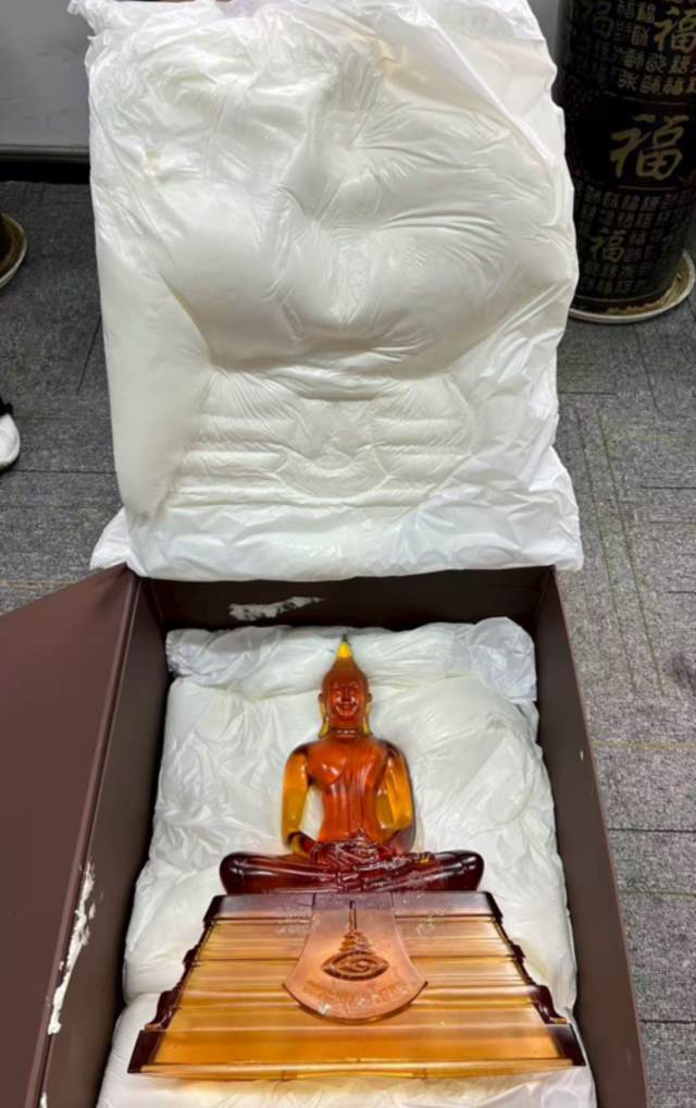 1774580687856667.png 手拍发泡袋02.png